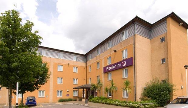 Exterior of Premier Inn London Croydon (Purley A23)