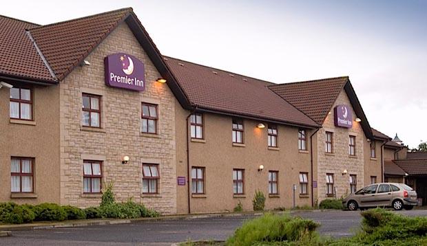 Exterior of Premier Inn Hotel Falkirk North