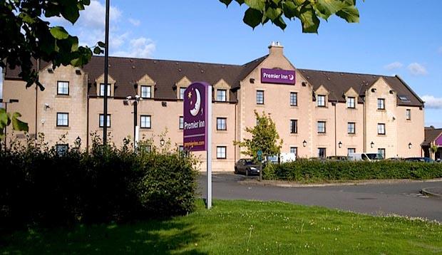 Exterior of Premier Inn Falkirk (Larbert)