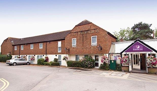 Exterior of Premier Inn Maidstone (A26/Wateringbury) showing restaurant exterior