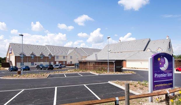 Exterior at Premier Inn Ramsgate (Manston Airport) showing car park