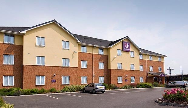 Swindon Central Hotel | Premier Inn