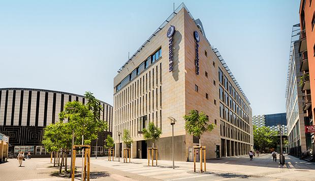 Dresden City Prager Strasse exterior