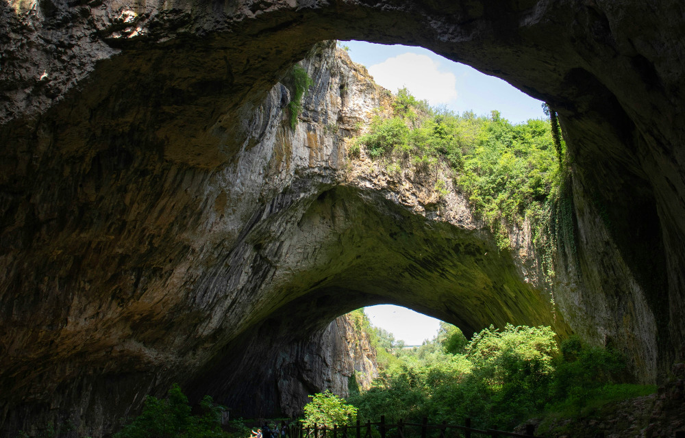 Devetashka Cave