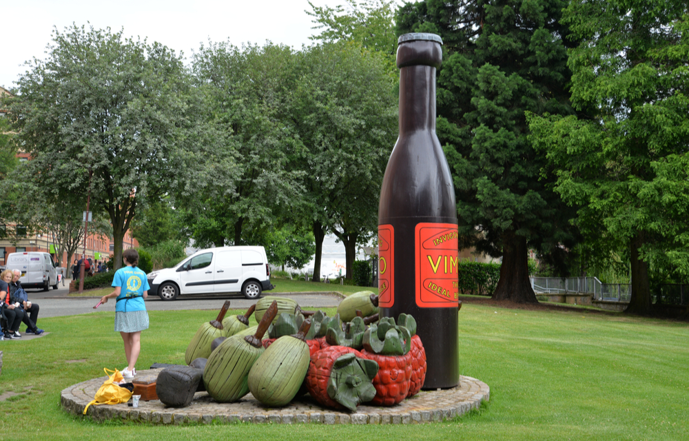 Vimto Monument – University of Manchester