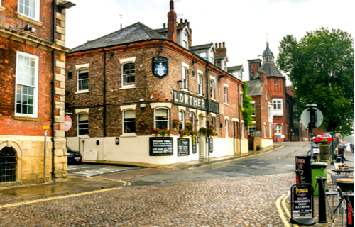 Traditional pubs in York