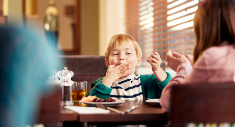 Kids eat breakfast free