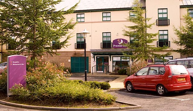 Edinburgh Airport M9 Jct1 Hotel Premier Inn